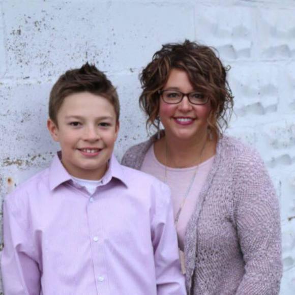 Meet your Posher, Lisa - Picture 1 of 1